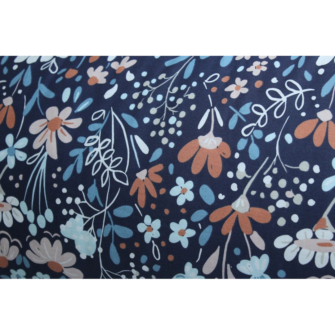 Quilt Navy Floral